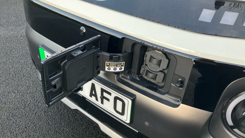 Hyundai INSTER 85kW Cross 49kWh 5dr Auto Electric Hatchback